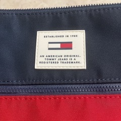 TOMMY JEANS サコッシュ バッグの画像