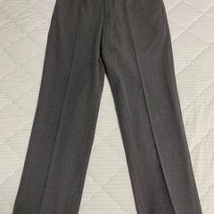 ユニクロ ヒートテック スマートスラックス メンズM グレー オシャレ防寒パンツの画像