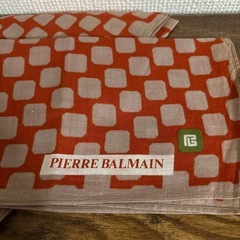 Pierrebalmainハンカチーフ2枚セットの画像