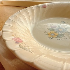 お花の食器 5枚SETの画像