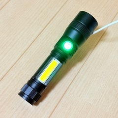 未使用品 アルミボディ 強力ハンディライトの画像