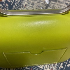CHARLES & KEITH ミニバッグの画像