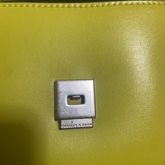 CHARLES & KEITH ミニバッグの画像