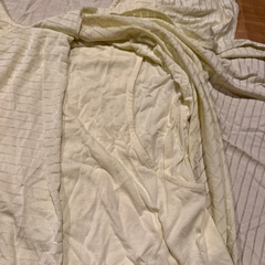 授乳孔付き半袖シャツの画像