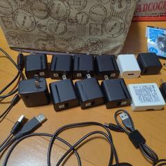 USB充電器＆ケーブル＆イヤホン等の画像