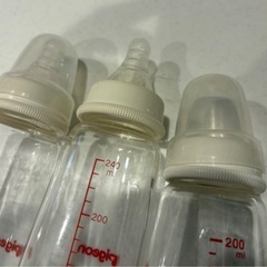 4本セット　哺乳瓶　ピジョン　Pigeon の画像