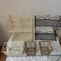 スチール製　棚とカゴセットの画像