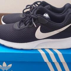 NIKE スニーカーの画像