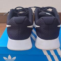 NIKE スニーカーの画像