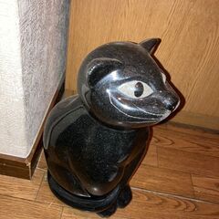 猫のオブジェ　石材削り出しの画像