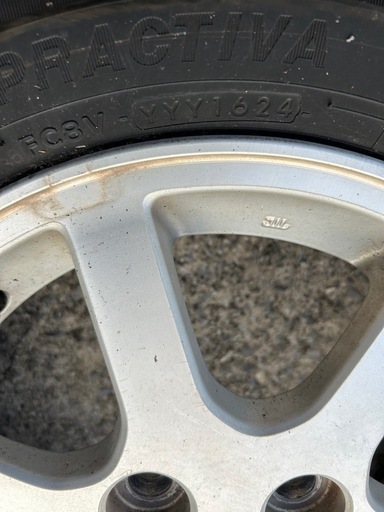 (商談中)　エッセ　ホイール　2024年製　タイヤ　バリ溝　155/65/r14