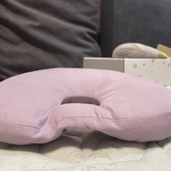 エスメラルダ　ドーナツ枕の画像
