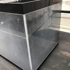 120cm  アクリル水槽の画像