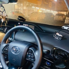 トヨタ　プリウス　ＺＶＷ５５　4WD 車検7年11月の画像