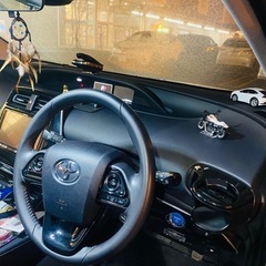 トヨタ　プリウス　ＺＶＷ５５　4WD 車検7年11月の画像