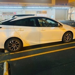 トヨタ　プリウス　ＺＶＷ５５　4WD 車検7年11月の画像