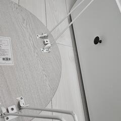 折りたたみテーブル

の画像