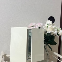 三面折りたたみ式卓上ミラーの画像