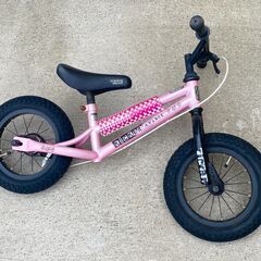 キッズバイク　ペダルなし自転車の画像