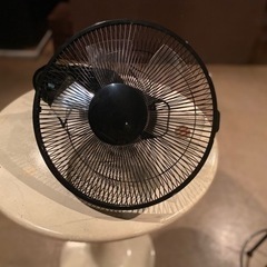 壁掛け扇風機の画像
