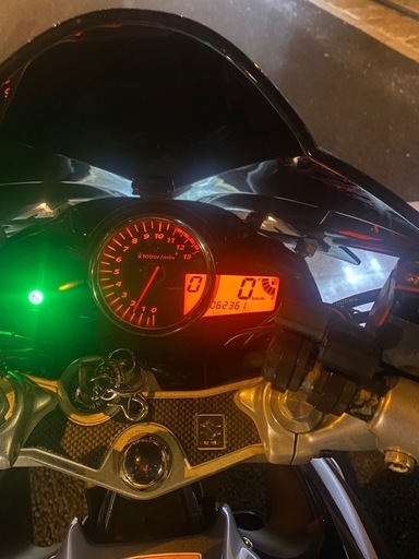 バイク GSR250