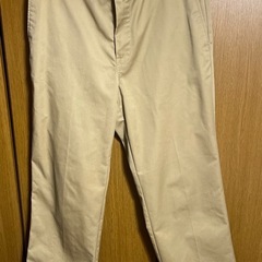 H&M キャメル パンツ ストレートパンツ の画像