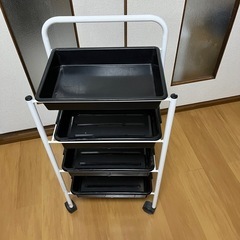 【お話中】理美容業務用ワゴン　引き出し無し処分