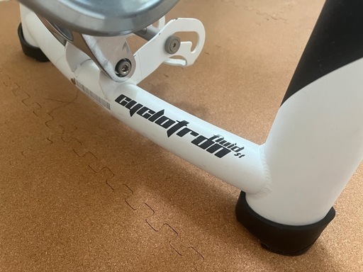 GIANT CYCLOTRON FLUID ST サイクルトレーナー