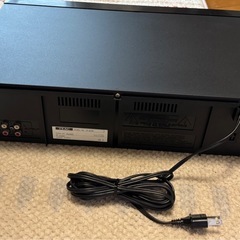 ティアック TEACの３ヘッドカセットデッキ、V-670の画像
