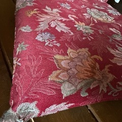 素敵な柄の座椅子　中古の画像