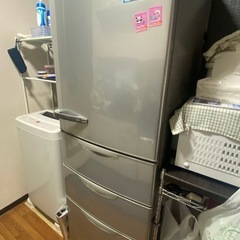 冷蔵庫の画像