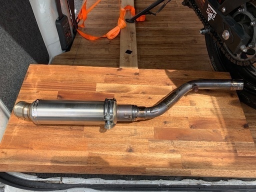 Ｄトラッカー　社外マフラー2本セット