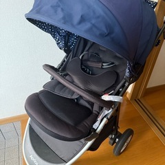 Aprica  ベビーカーの画像