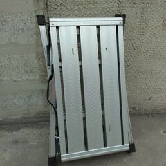 7月中限定。最終値下げ。アルミ踏み台　洗車などにの画像