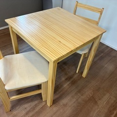 ダイニングテーブルセットの画像