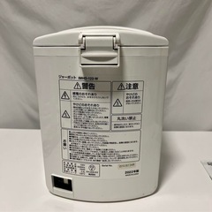 アイリスオーヤマ 電気ポット2.2L の画像