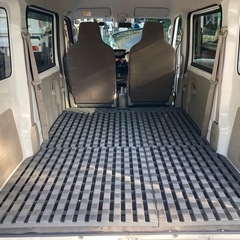 冷凍冷蔵車などに　荷室スノコ　の画像