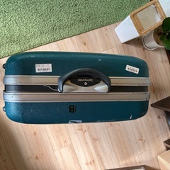 長期旅行用大型スーツケース差し上げますの画像
