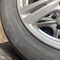 185\60r15夏タイヤの画像