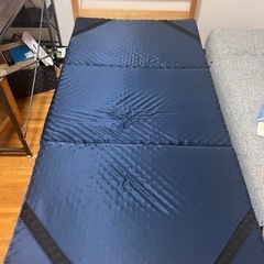 シングルベッドの画像