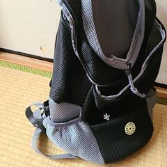 🐶🐱入れてお出かけ！未使用 ペットリュックの画像