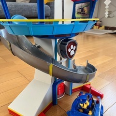 パウパトロール　パウステーション　チェイス　ポリスカー付きの画像