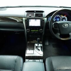 【ローン審査通過率95％！ローンお任せください！】トヨタ カムリ　ハイブリッド 　レザーパッケージの画像