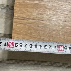 ダイニングテーブルの画像