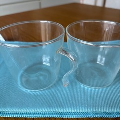 持ち手可愛いグラス2個の画像
