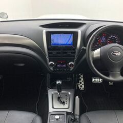 自社ローンは選べる車種が少ない！乗りたい車が対象外！そんな経験があるあなたへ！【オトロン大垣店】にお任せください！/スバル フォレスター 　２．０　ＸＴの画像