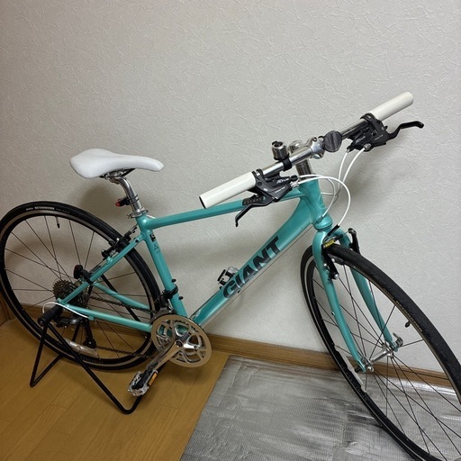 【ジャイアント GIANT クロスバイク 美品　XS】