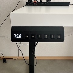 昇降式デスク100㎝×60㎝の画像