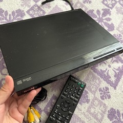 SONY DVDプレーヤー　リモコン付きの画像