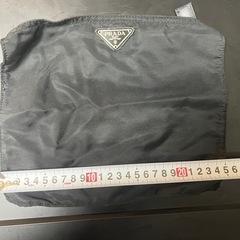 ポーチ ブラックの画像